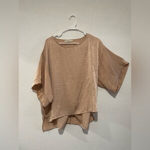Rokoko Shimmery Short-Sleeve Blouse Size Medium